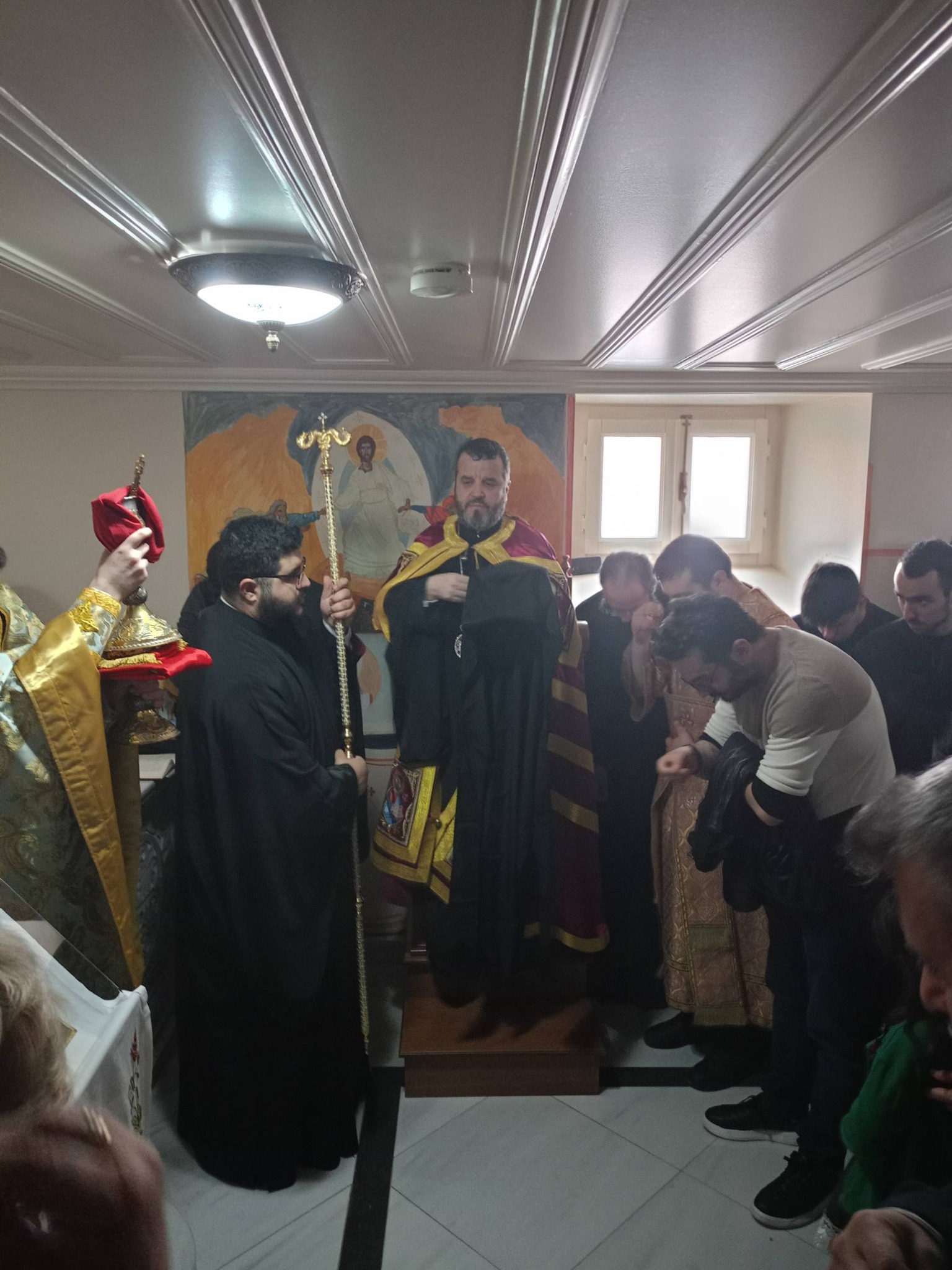 &Nu;έ&omicron;&iota; &alpha;&pi;ό &tau;&eta; &Theta;&epsilon;&sigma;/&nu;ί&kappa;&eta; έ&psi;&alpha;&lambda;&alpha;&nu; &tau;&eta;&nu; &Alpha;&nu;&alpha;&sigma;&tau;ά&sigma;&iota;&mu;&eta; &Alpha;&kappa;&omicron;&lambda;&omicron;&upsilon;&theta;ί&alpha; &sigma;&tau;&eta; &Sigma;&eta;&lambda;&upsilon;&beta;&rho;ί&alpha;